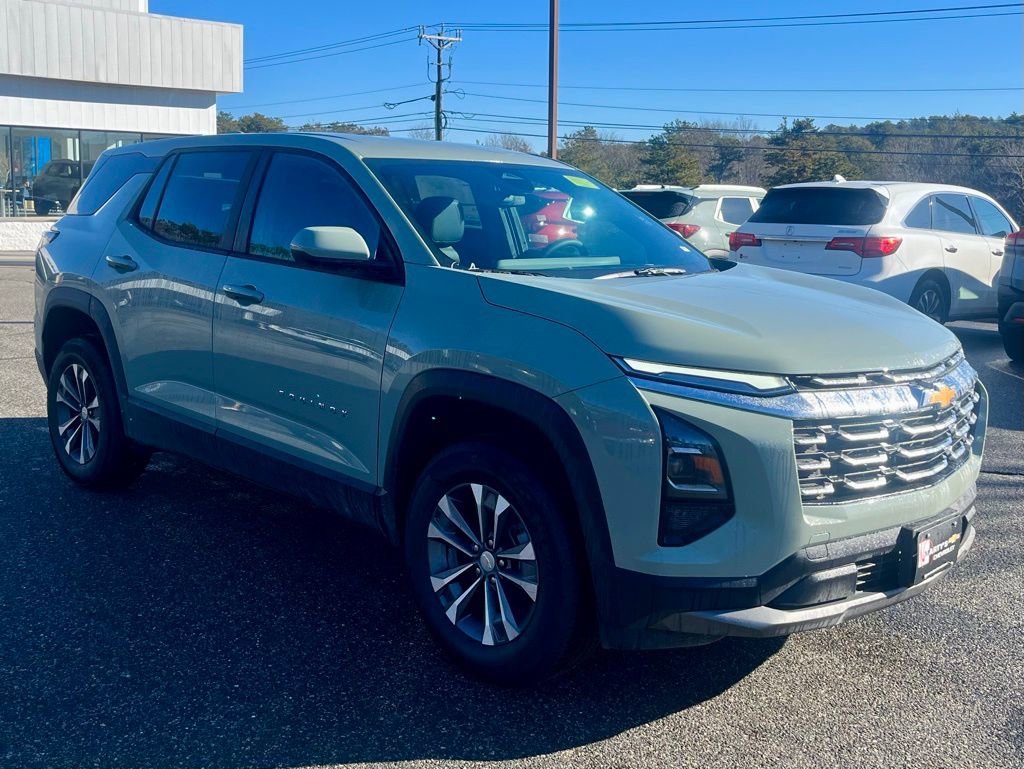 New 2026 Chevrolet Equinox LT w/ Convenience Package II image 8