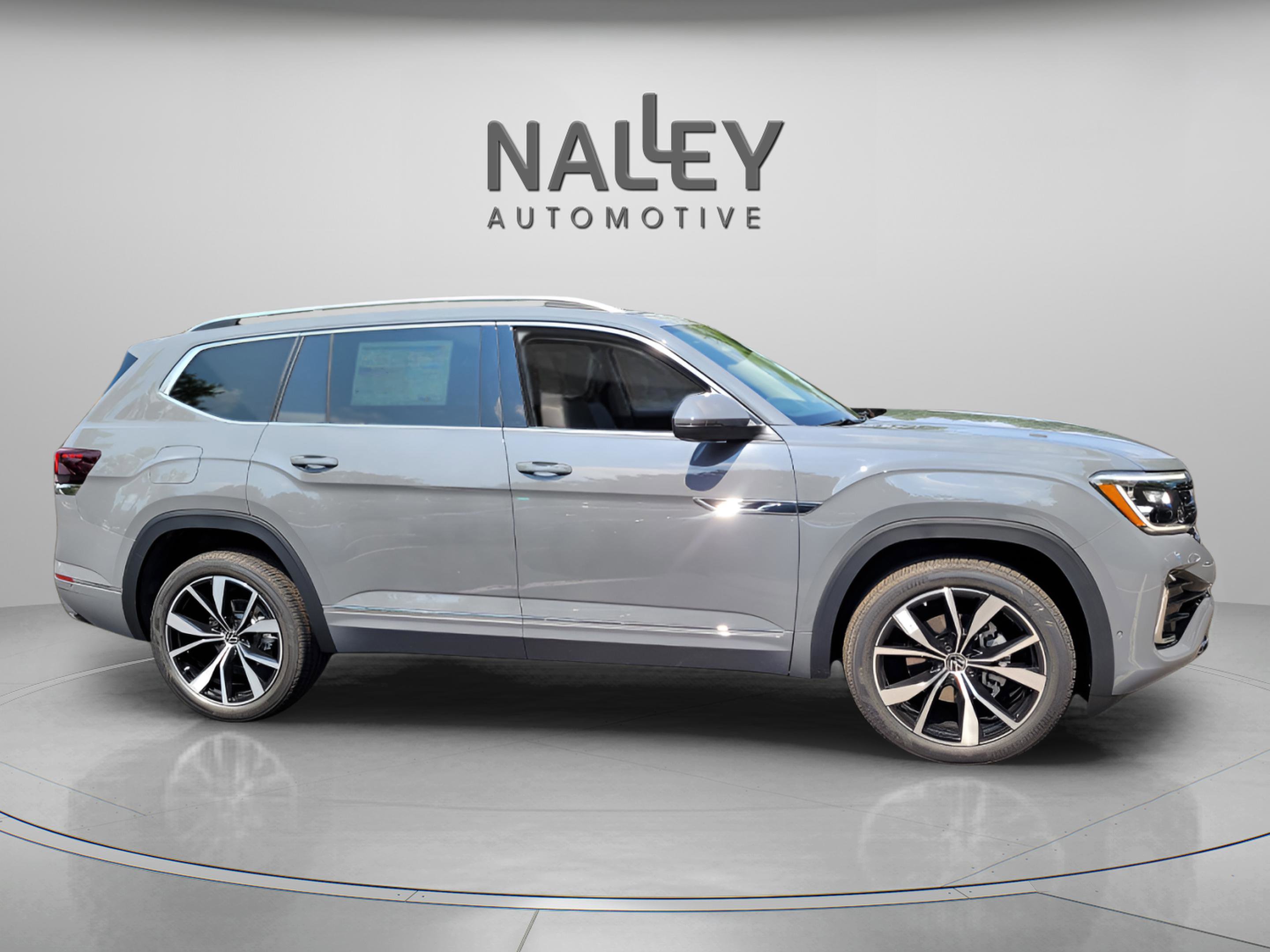 New 2026 Volkswagen Atlas SEL Premium R-Line image 7