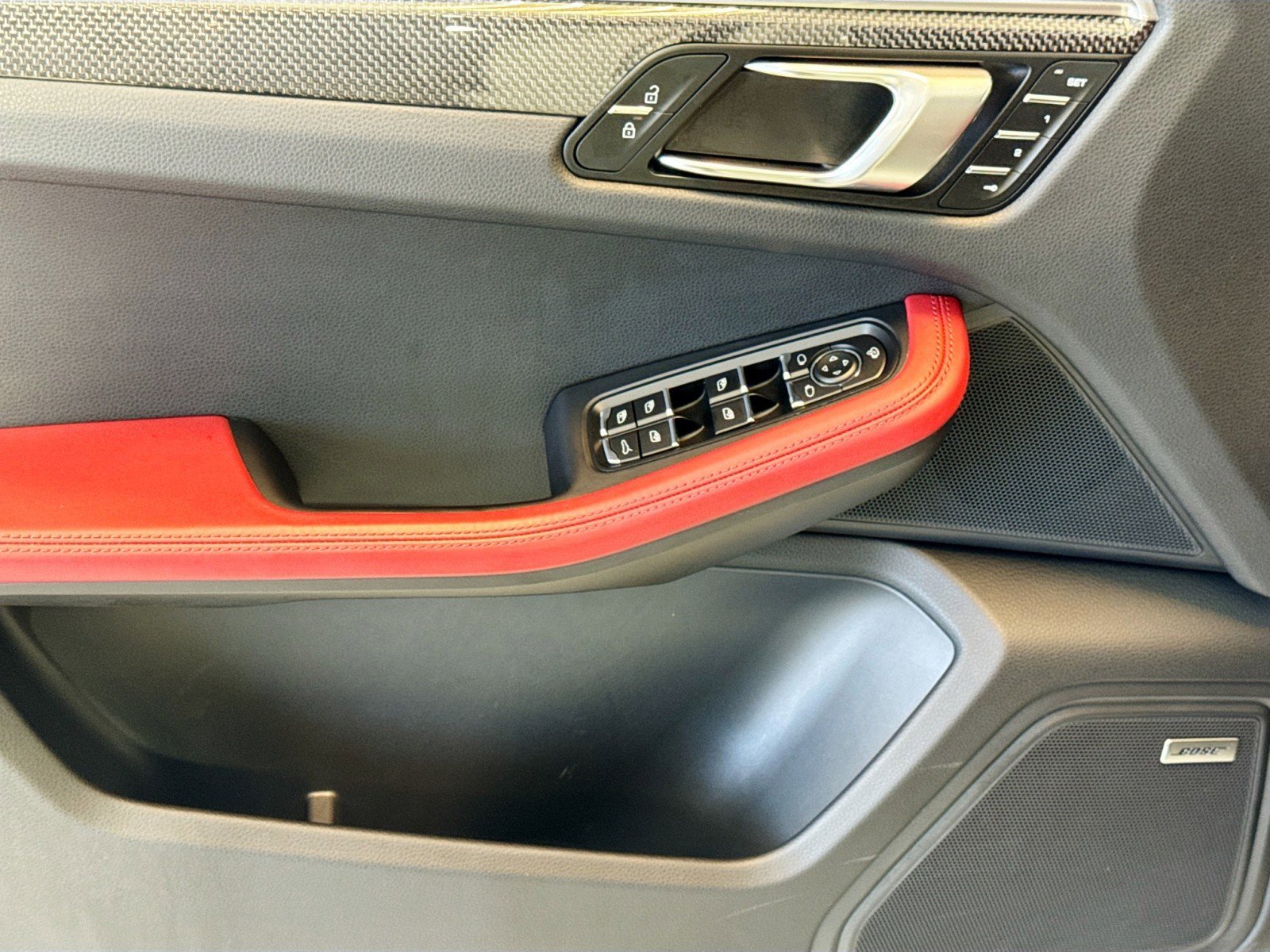 Certified 2023 Porsche Macan GTS image 11