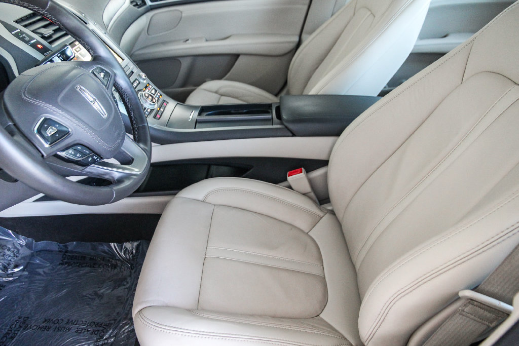 Used 2019 Lincoln MKZ Reserve w/ Reserve Plus Package FWD image 19