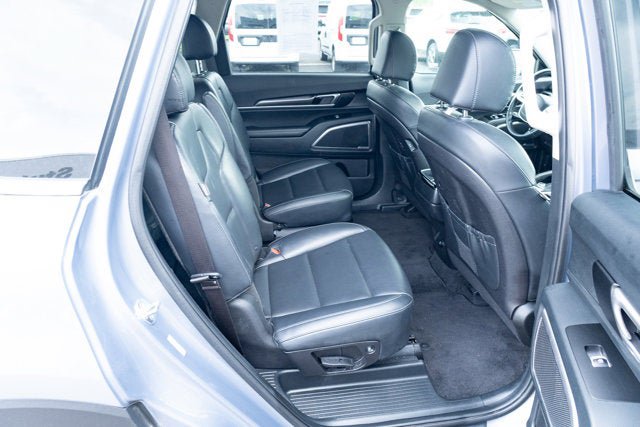 Used 2025 Kia Telluride S AWD/4WD image 38