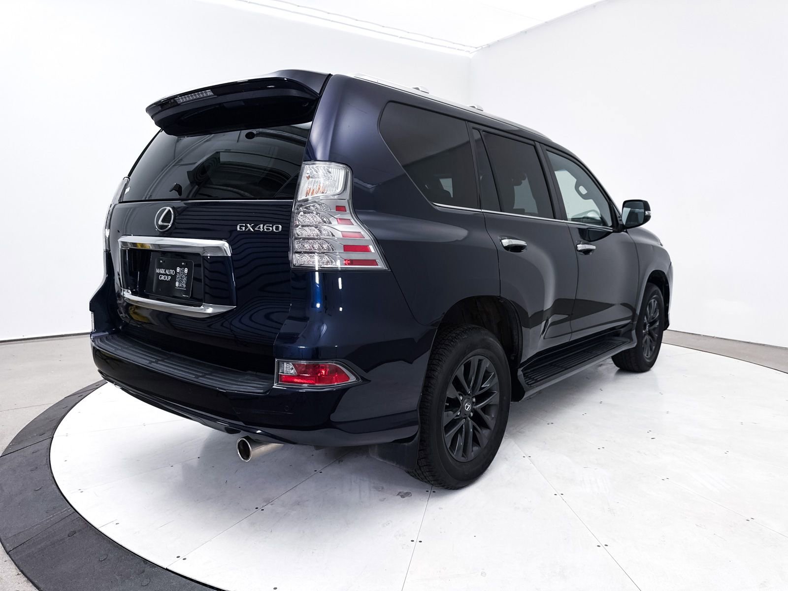 Used 2022 Lexus GX 460 Premium w/ Premium Package image 17