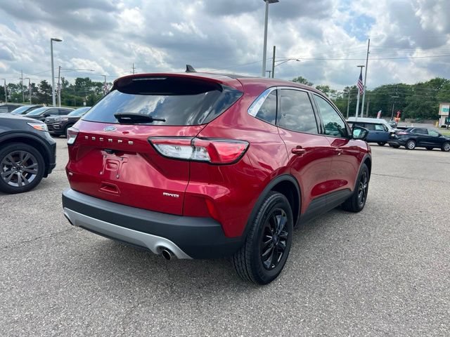 Certified 2022 Ford Escape SE w/ Convenience Package AWD/4WD image 4