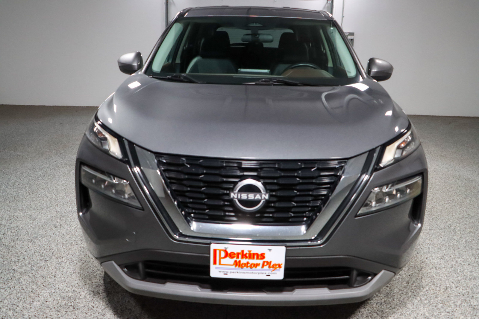 Used 2023 Nissan Rogue SV FWD image 4