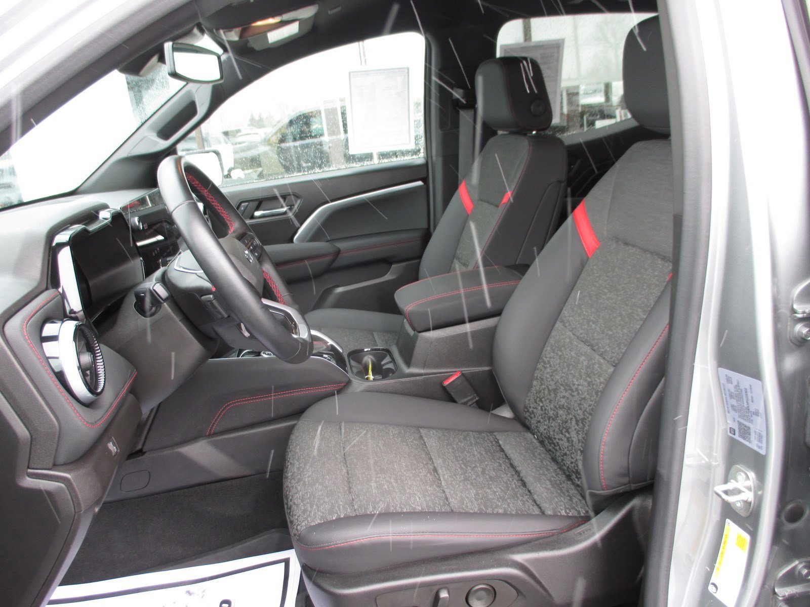 Used 2023 Chevrolet Colorado Z71 w/ Z71 Convenience Package 2 image 14