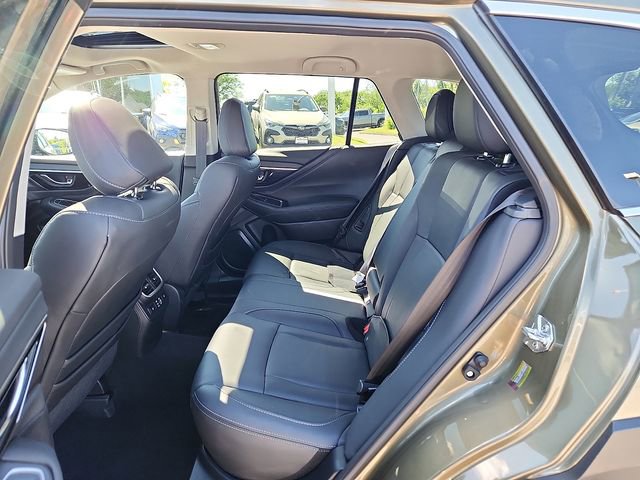 Certified 2025 Subaru Outback Touring AWD/4WD image 10
