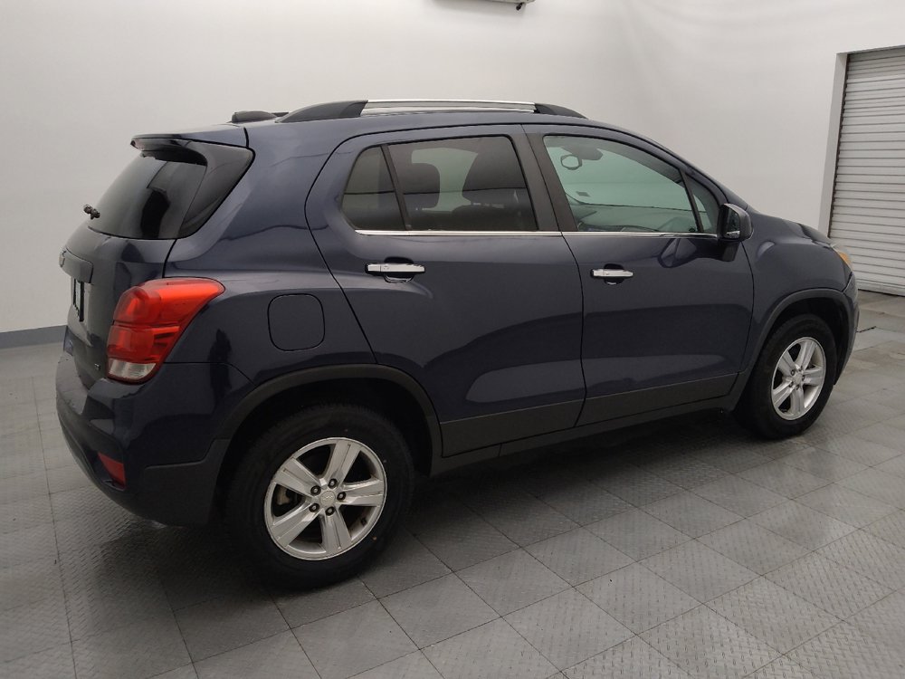 Used 2018 Chevrolet Trax LT w/ LT Convenience Package image 10