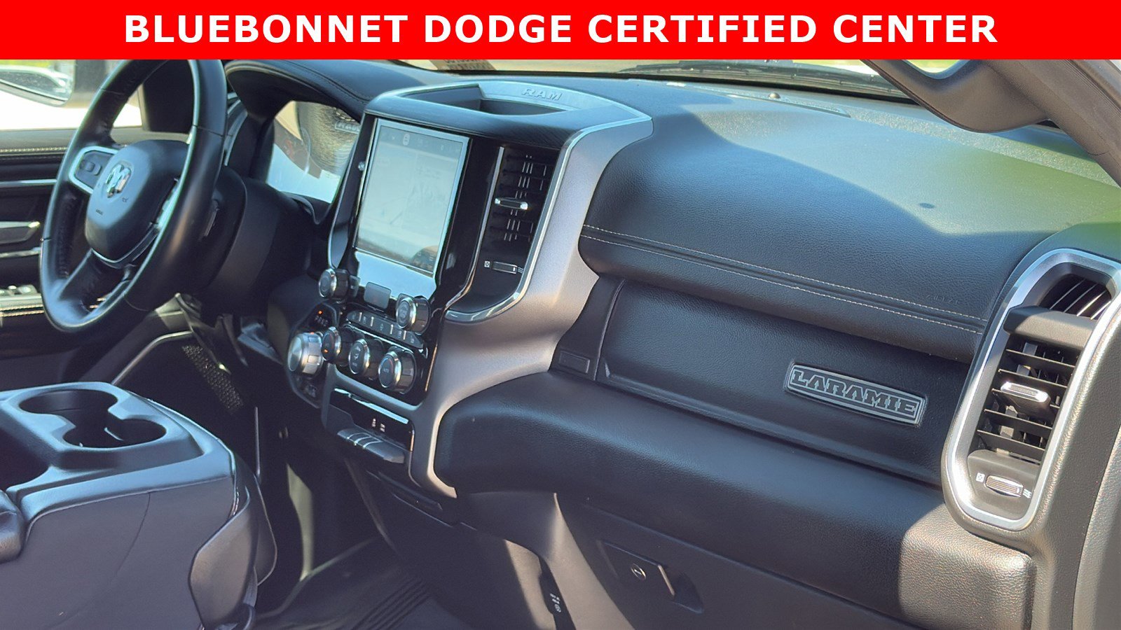 Used 2023 RAM 1500 Laramie w/ Off Road Group AWD/4WD image 32