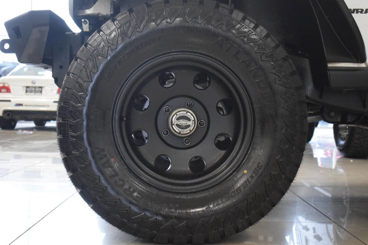 Used 2011 Jeep Wrangler Rubicon w/ Trailer Tow Group image 32