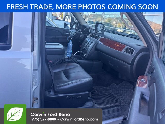 Used 2012 GMC Sierra 2500 SLT w/ SLT Convenience Package AWD/4WD image 11