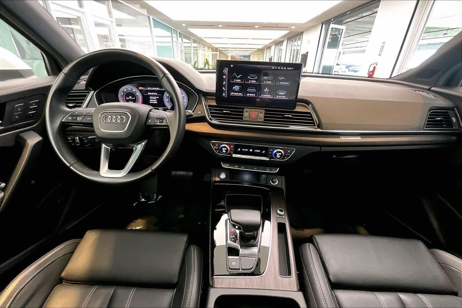 Certified 2023 Audi Q5 2.0T Premium Plus w/ Premium Plus Package AWD/4WD image 16