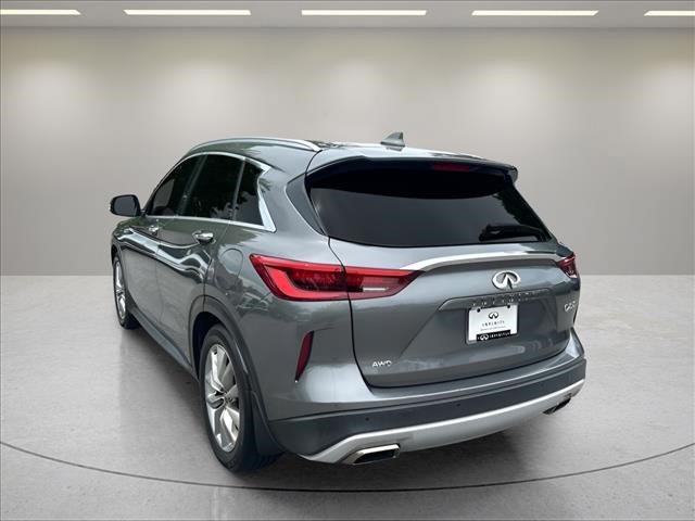 Used 2020 INFINITI QX50 Luxe w/ Navigation Package AWD/4WD image 3