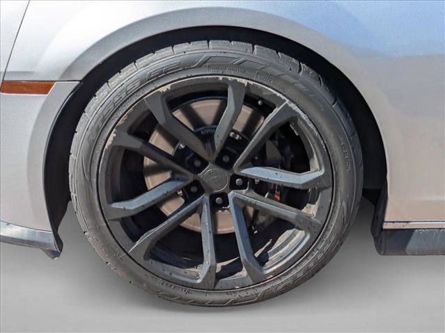 Used 2013 Chevrolet Camaro ZL1 image 10