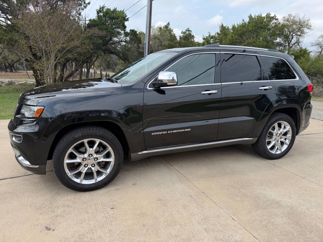 Used 2014 Jeep Grand Cherokee Summit AWD/4WD image 10
