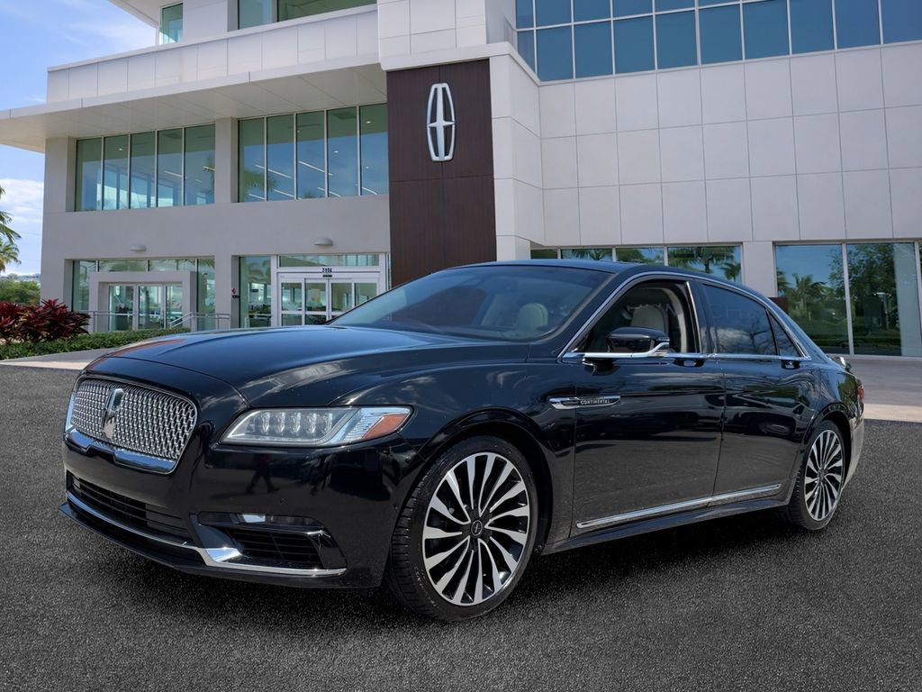 Used 2018 Lincoln Continental Black Label FWD image 3