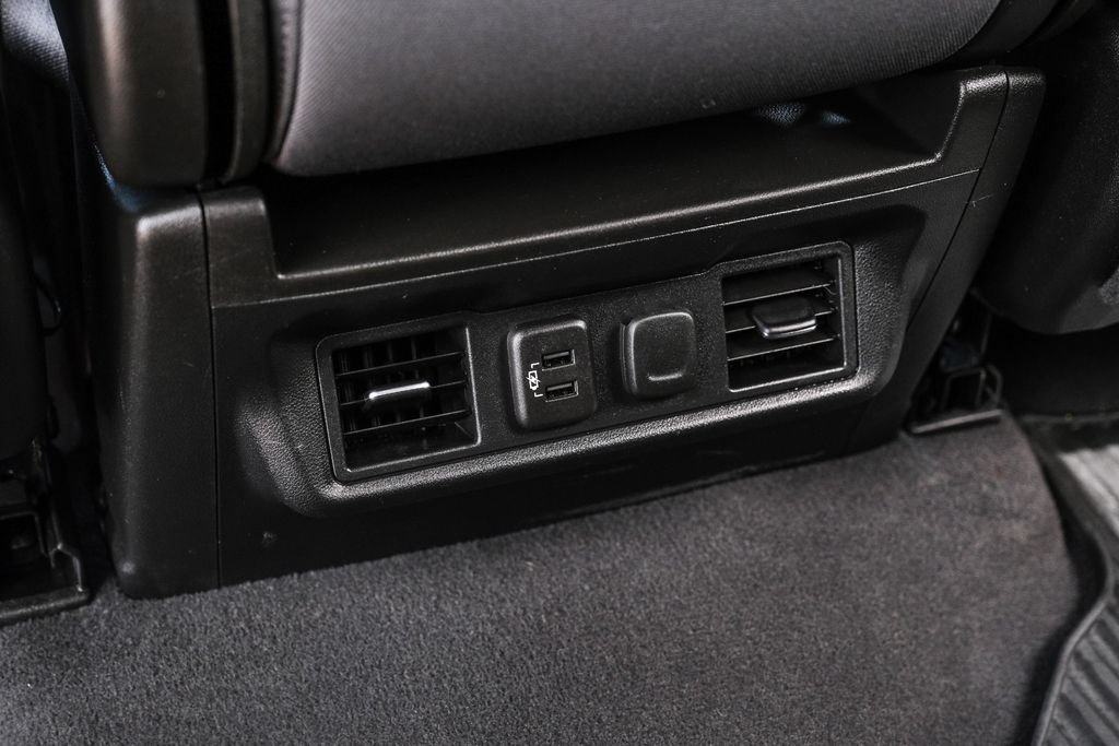 Used 2019 Chevrolet Silverado 1500 LT w/ Texas Edition AWD/4WD image 40