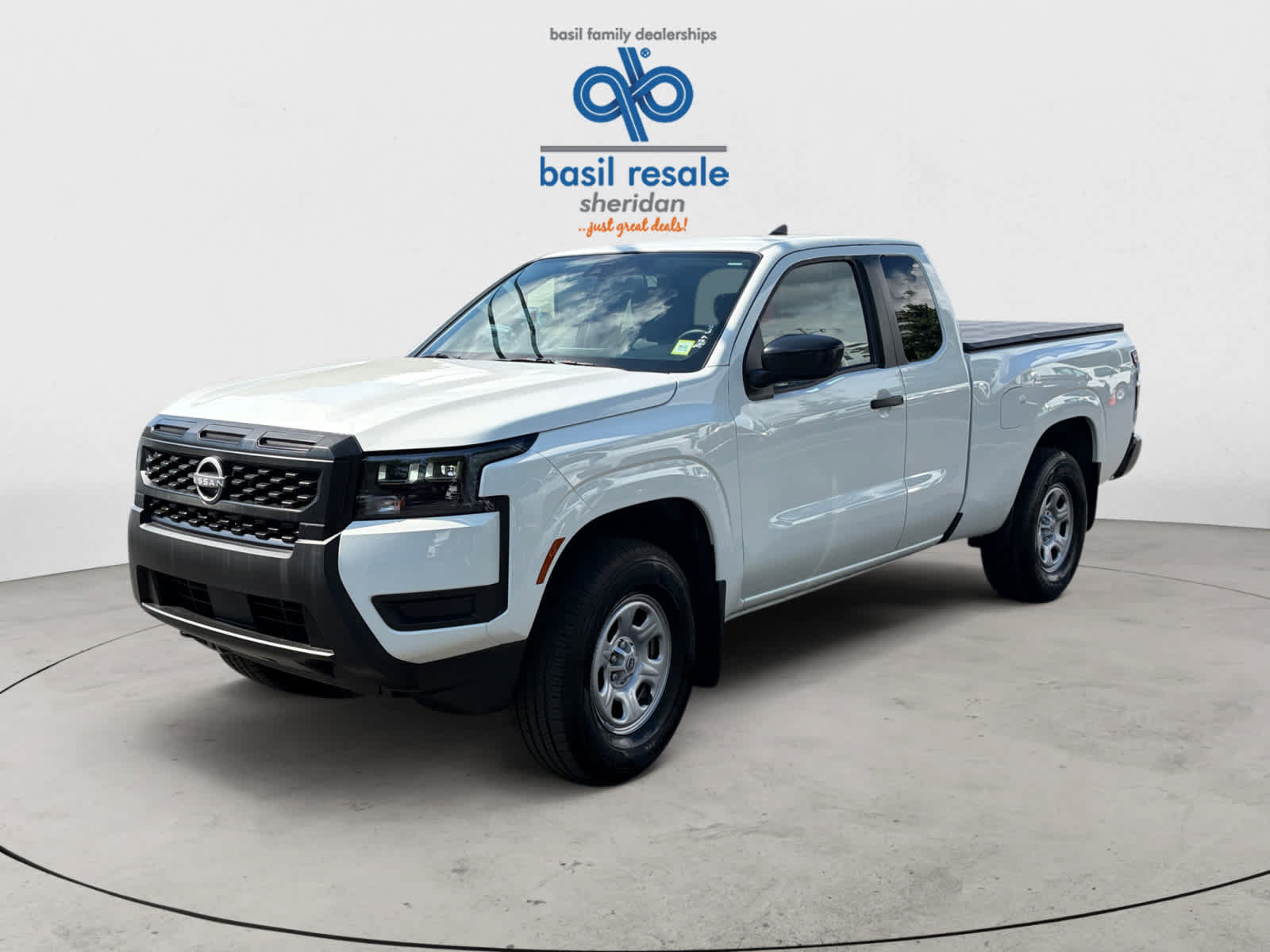 Used 2026 Nissan Frontier S w/ S Utility Package AWD/4WD image 2