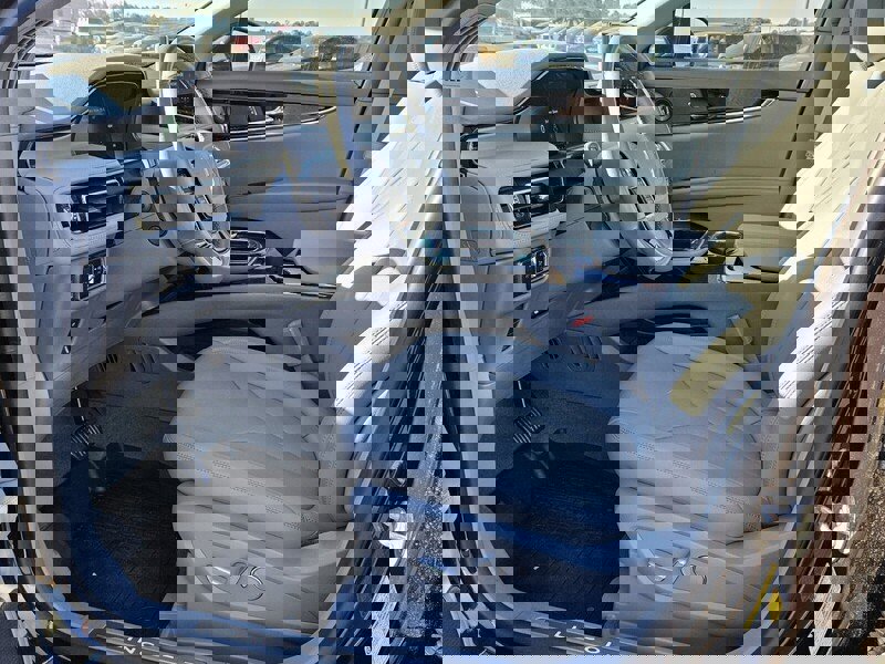 Used 2023 Lincoln Nautilus Reserve w/ Monochromatic Package image 5