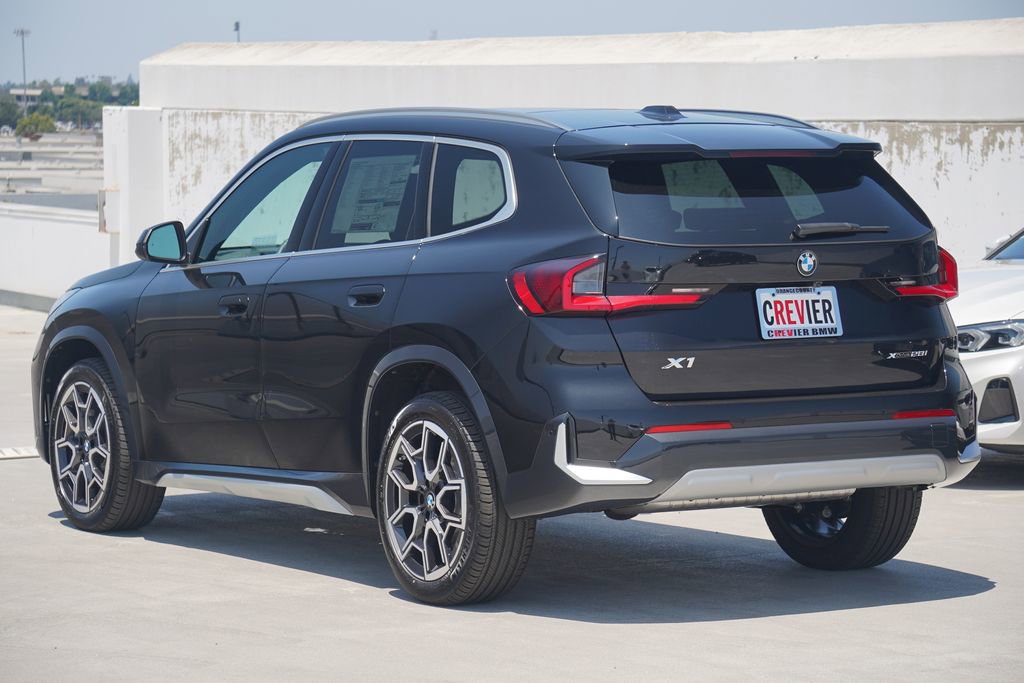 Used 2025 BMW X1 xDrive28i w/ Convenience Package image 7