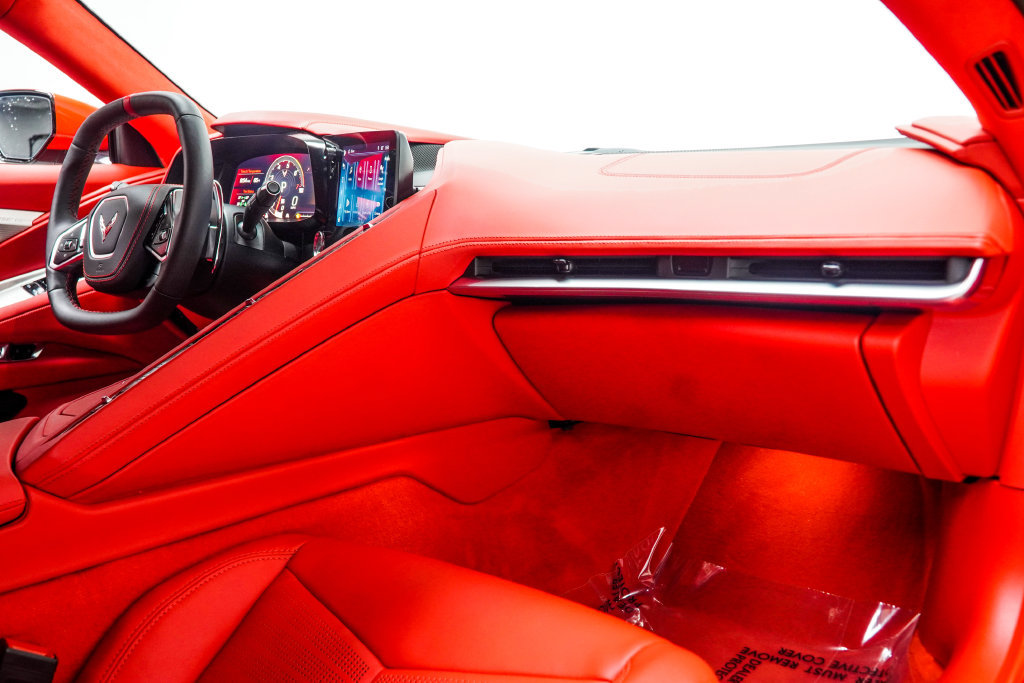 Used 2024 Chevrolet Corvette Stingray Premium Cpe w/ Z51 Performance Package RWD image 24