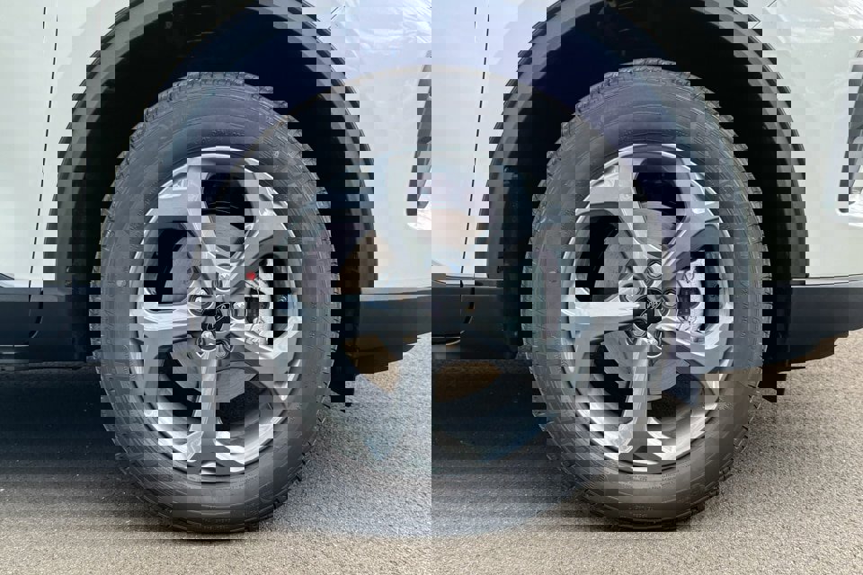 New 2025 Ford Escape ST-Line w/ Tech Pack #1 image 9