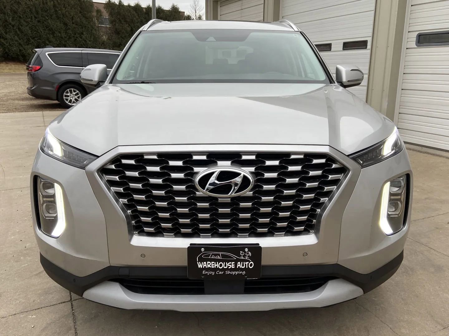 Used 2022 Hyundai Palisade SEL w/ 8P Bench Seat Package image 3