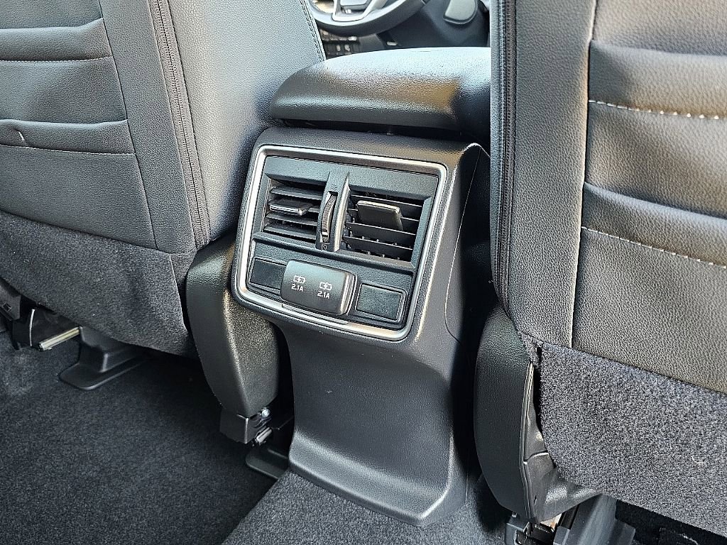 Certified 2023 Subaru Forester Premium AWD/4WD image 22