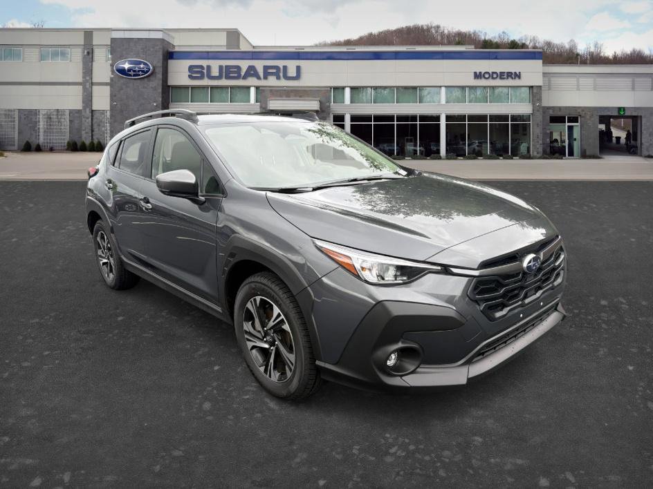 Used 2024 Subaru Crosstrek 2.0i Premium w/ Crosstrek Mirror Package AWD/4WD image 3
