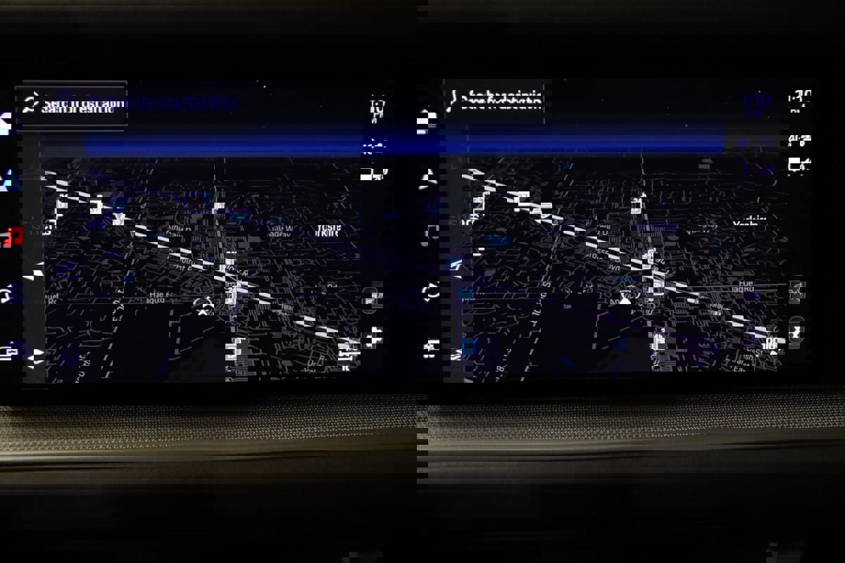 Used 2024 Porsche Cayenne image 21