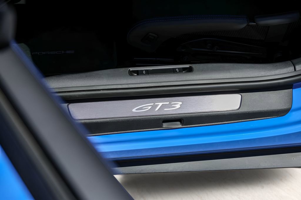 Used 2022 Porsche 911 GT3 RWD image 9