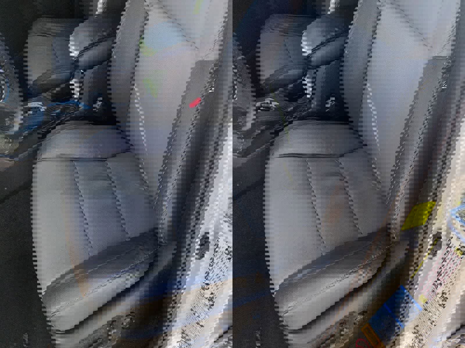 Used 2015 Toyota RAV4 Limited image 15