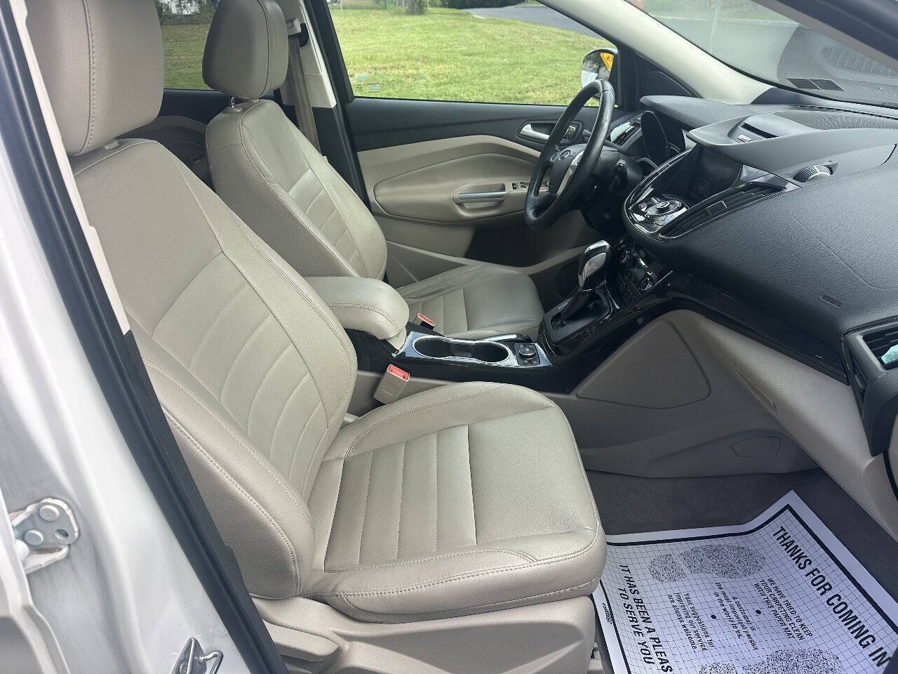 Used 2014 Ford Escape Titanium w/ Equipment Group 401A AWD/4WD image 11