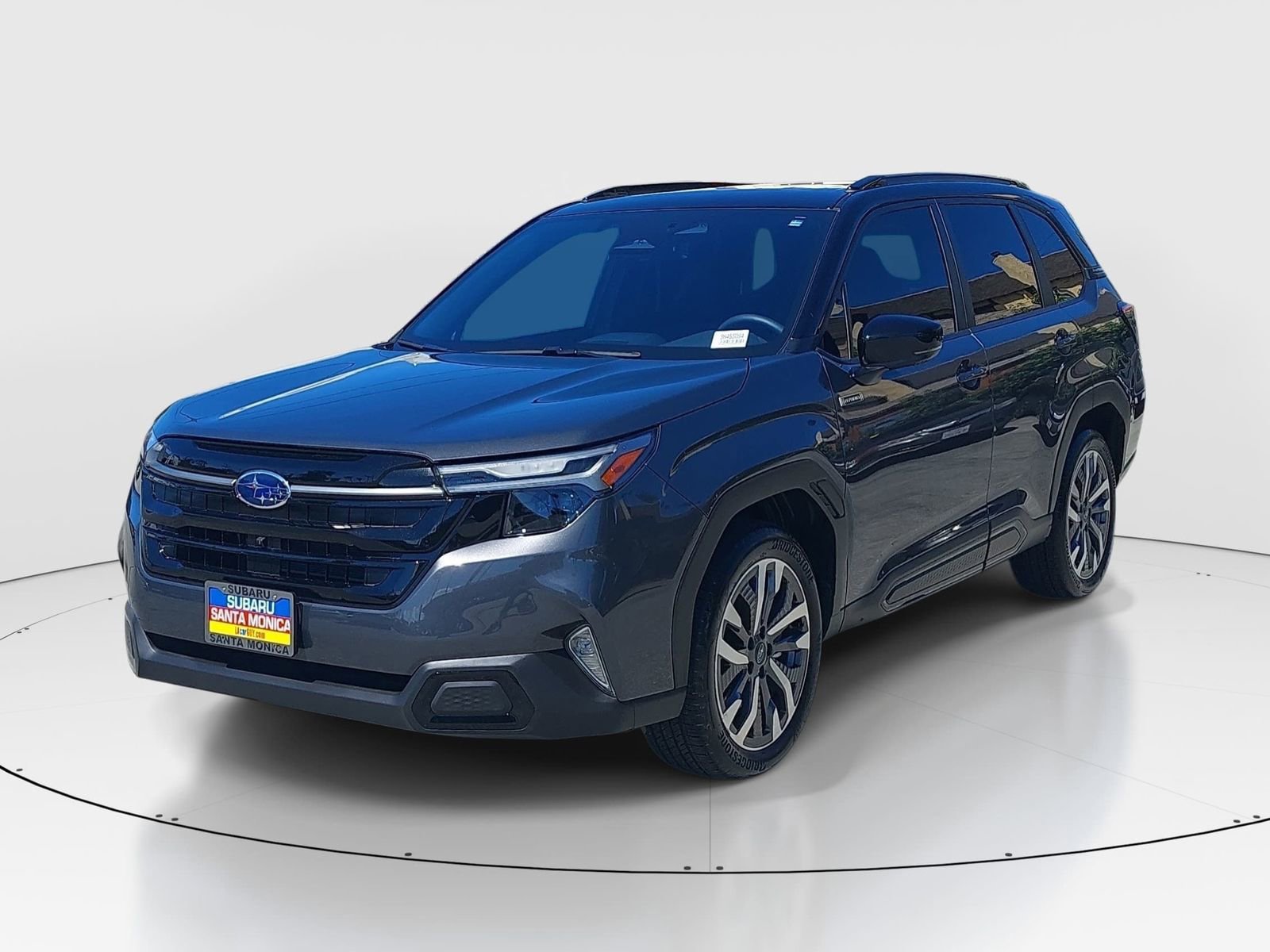 Certified 2025 Subaru Forester Touring AWD/4WD image 3