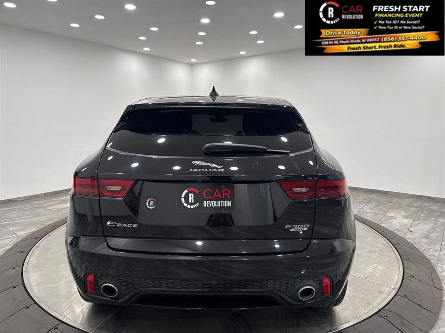 Used 2020 Jaguar E-PACE R-Dynamic S image 6