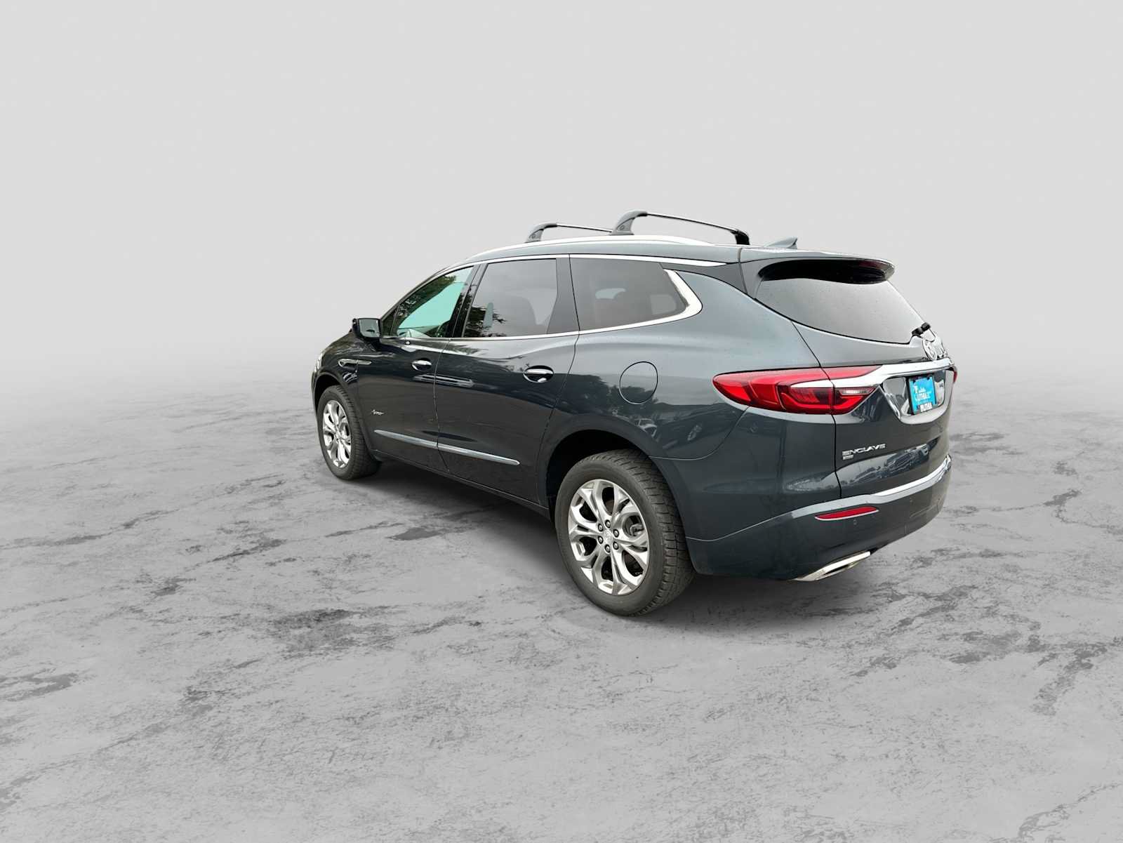 Used 2020 Buick Enclave Avenir w/ Avenir Technology Package AWD/4WD image 6