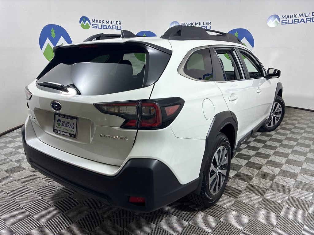 Certified 2025 Subaru Outback Premium AWD/4WD image 11