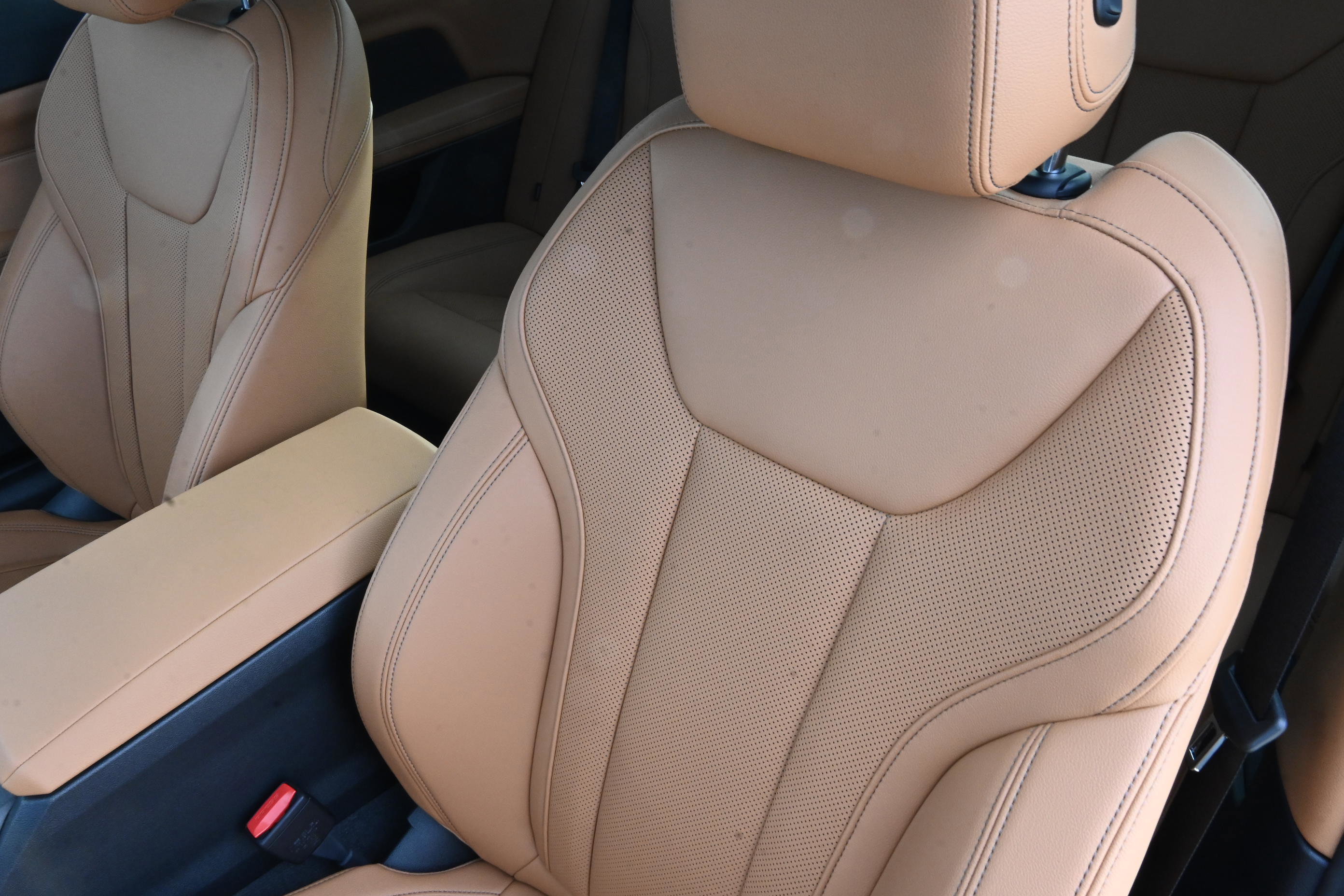 New 2026 BMW 430i xDrive Coupe w/ Parking Assistance Package AWD/4WD image 9