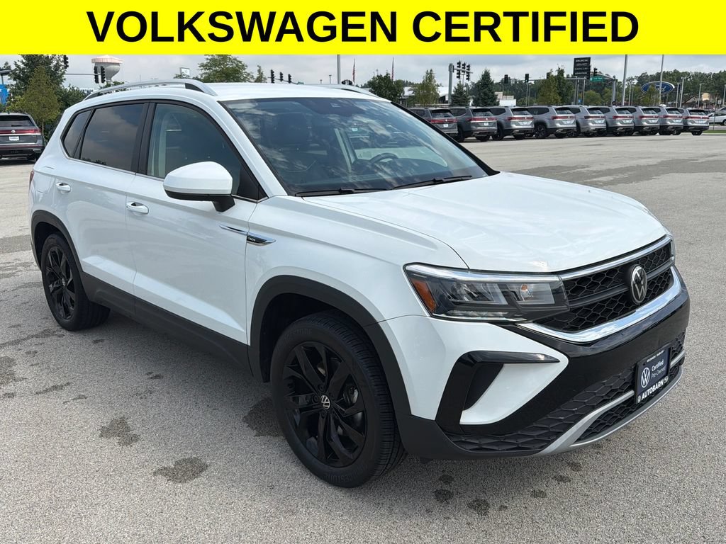 Certified 2023 Volkswagen Taos SE w/ Black Wheel Package