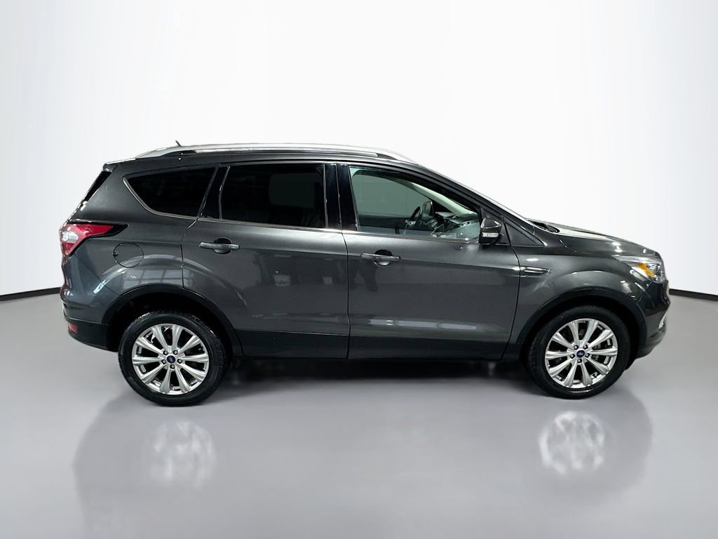 Used 2018 Ford Escape Titanium image 5