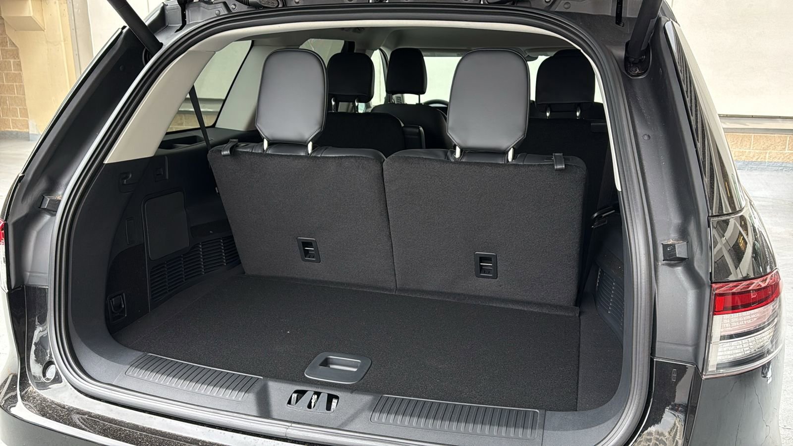 New 2026 Lincoln Aviator AWD image 12