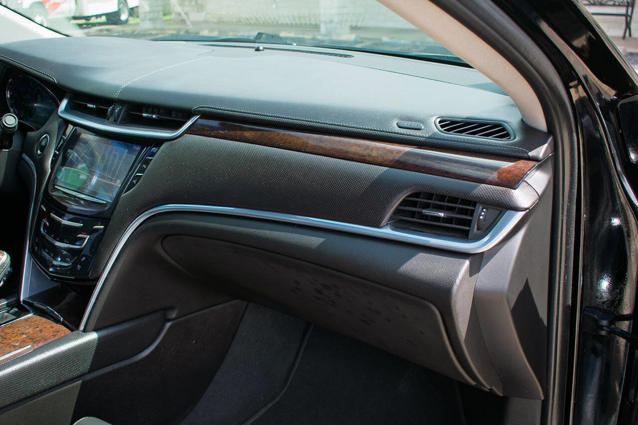 Used 2016 Cadillac XTS Premium FWD image 40