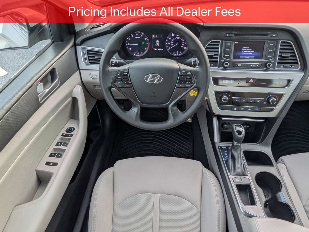 Used 2015 Hyundai Sonata SE w/ Option Group 02 FWD image 15