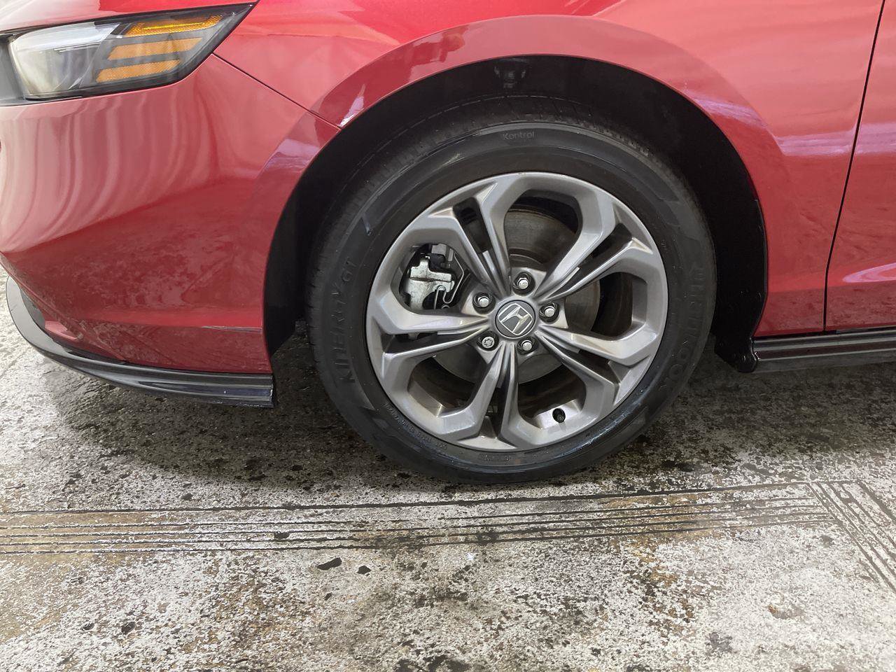 Certified 2023 Honda Accord EX-L image 10