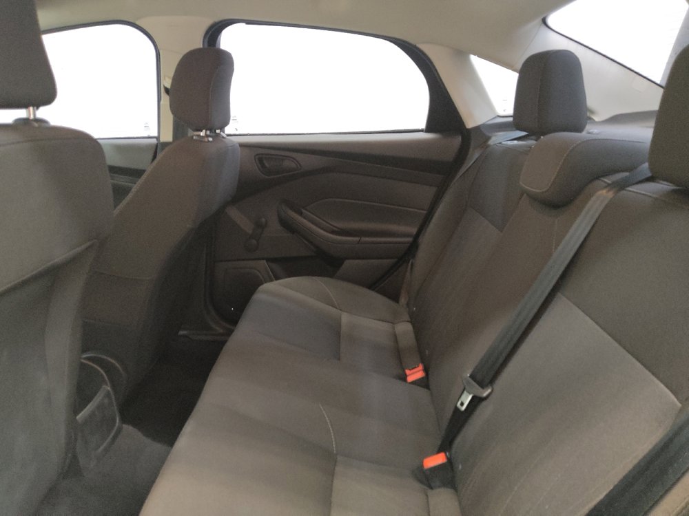 Used 2017 Ford Focus S FWD image 18