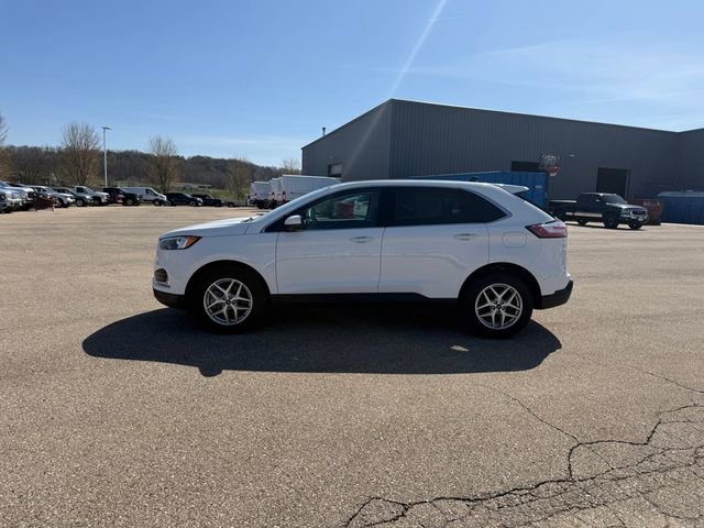 Used 2024 Ford Edge SEL w/ Convenience Package AWD/4WD image 4