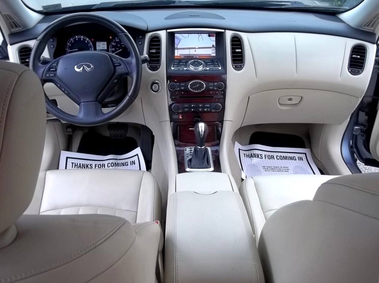 Used 2016 INFINITI QX50 AWD w/ Premium Plus Package image 16