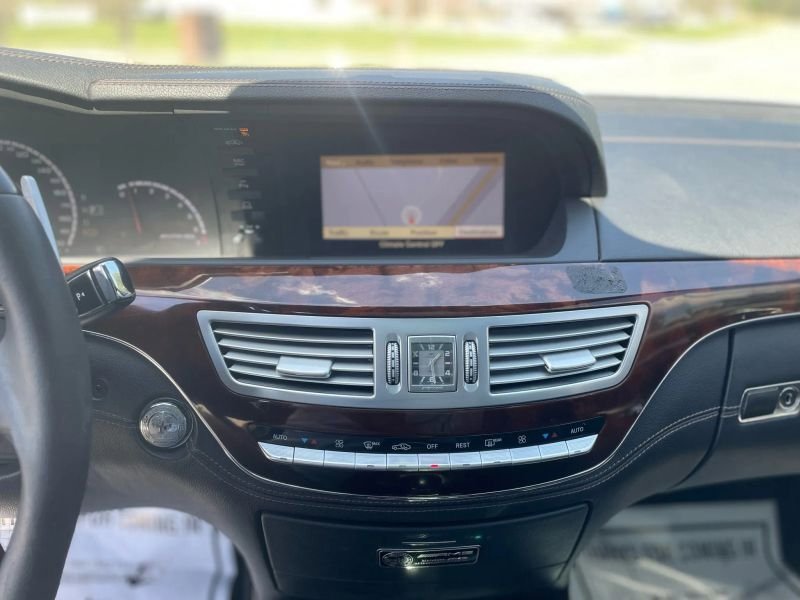 Used 2012 Mercedes-Benz S 63 AMG image 10