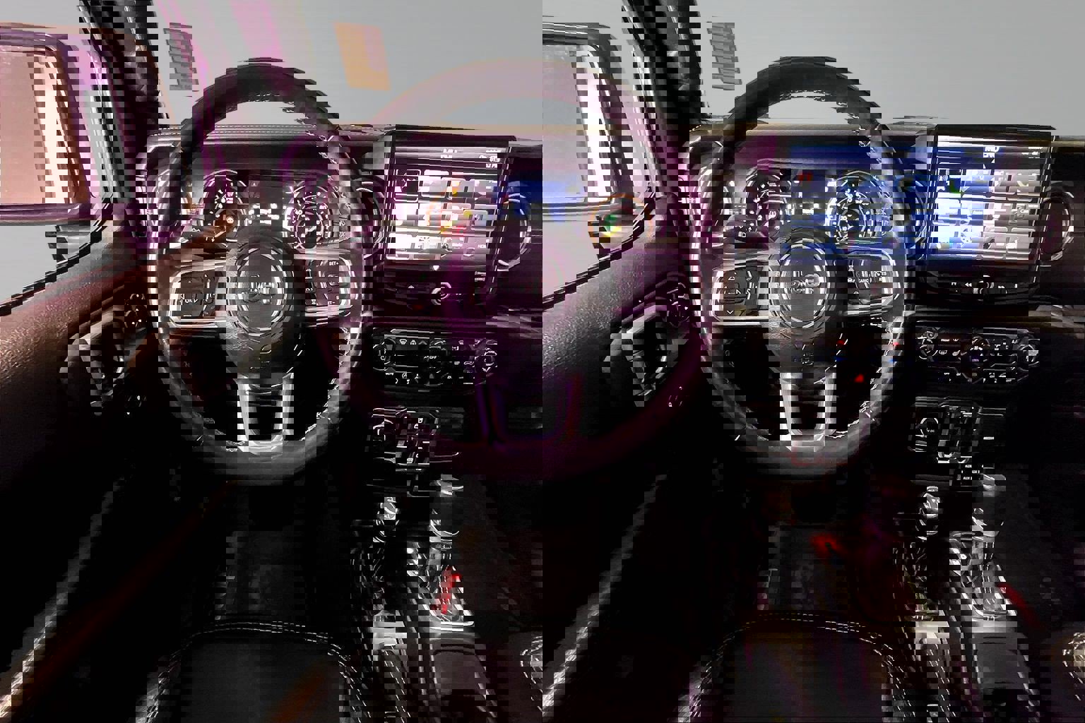 Used 2020 Jeep Gladiator Overland image 9