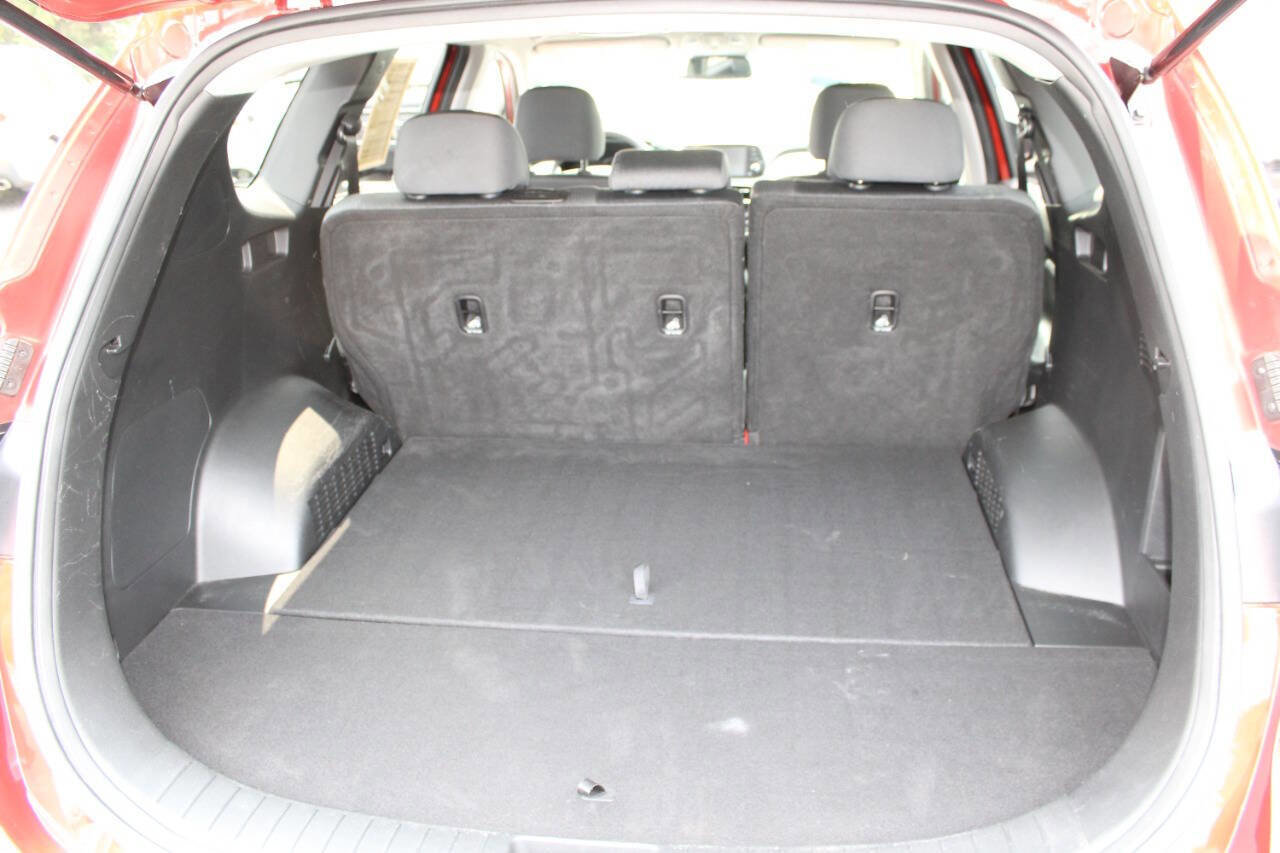 Used 2020 Hyundai Santa Fe SEL image 26