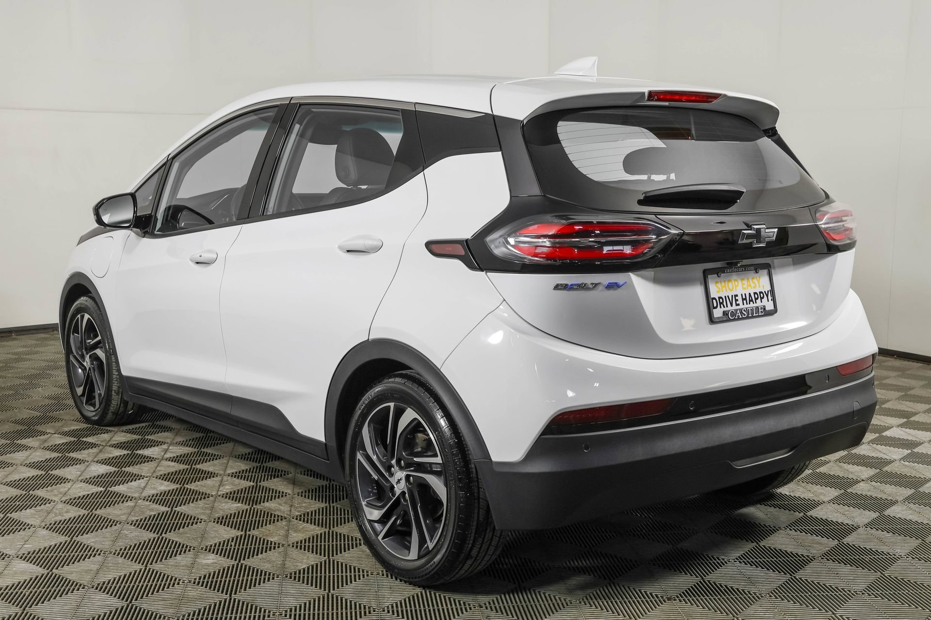 Used 2023 Chevrolet Bolt LT FWD image 19